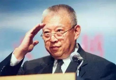 世预赛买球投注-香港再无董建华